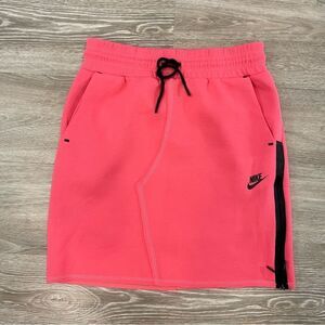 Nike Skirt NWOT